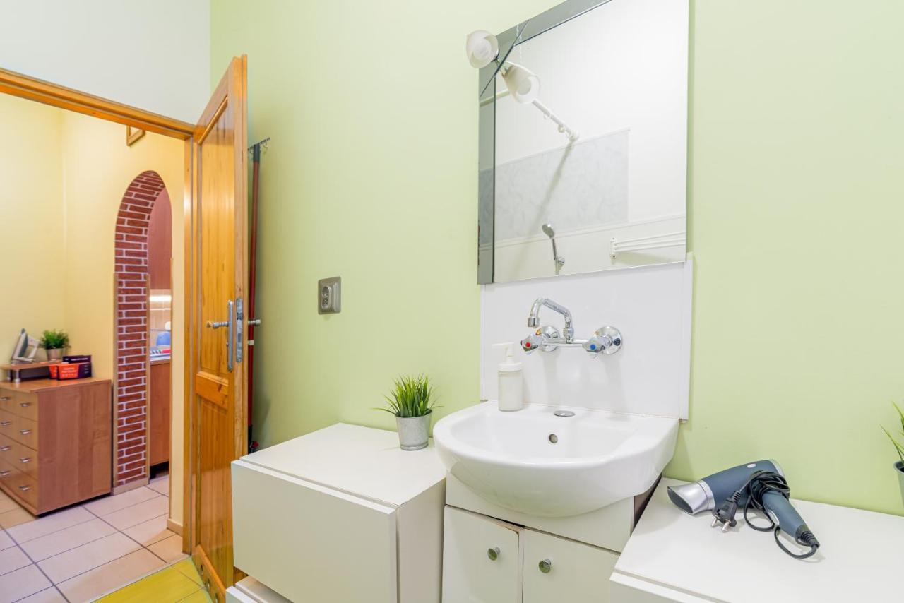 Room Near The Center Gdansk Exterior photo