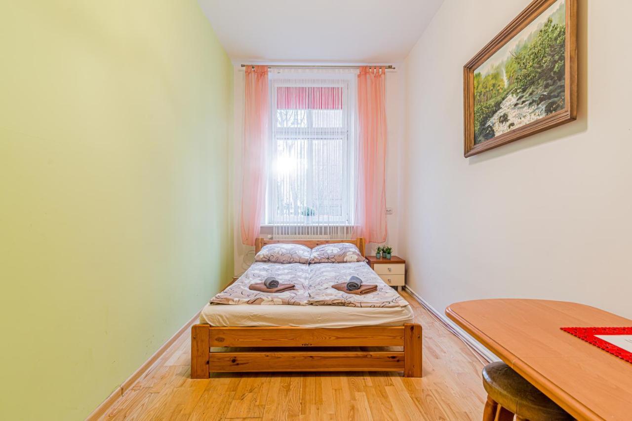 Room Near The Center Gdansk Exterior photo