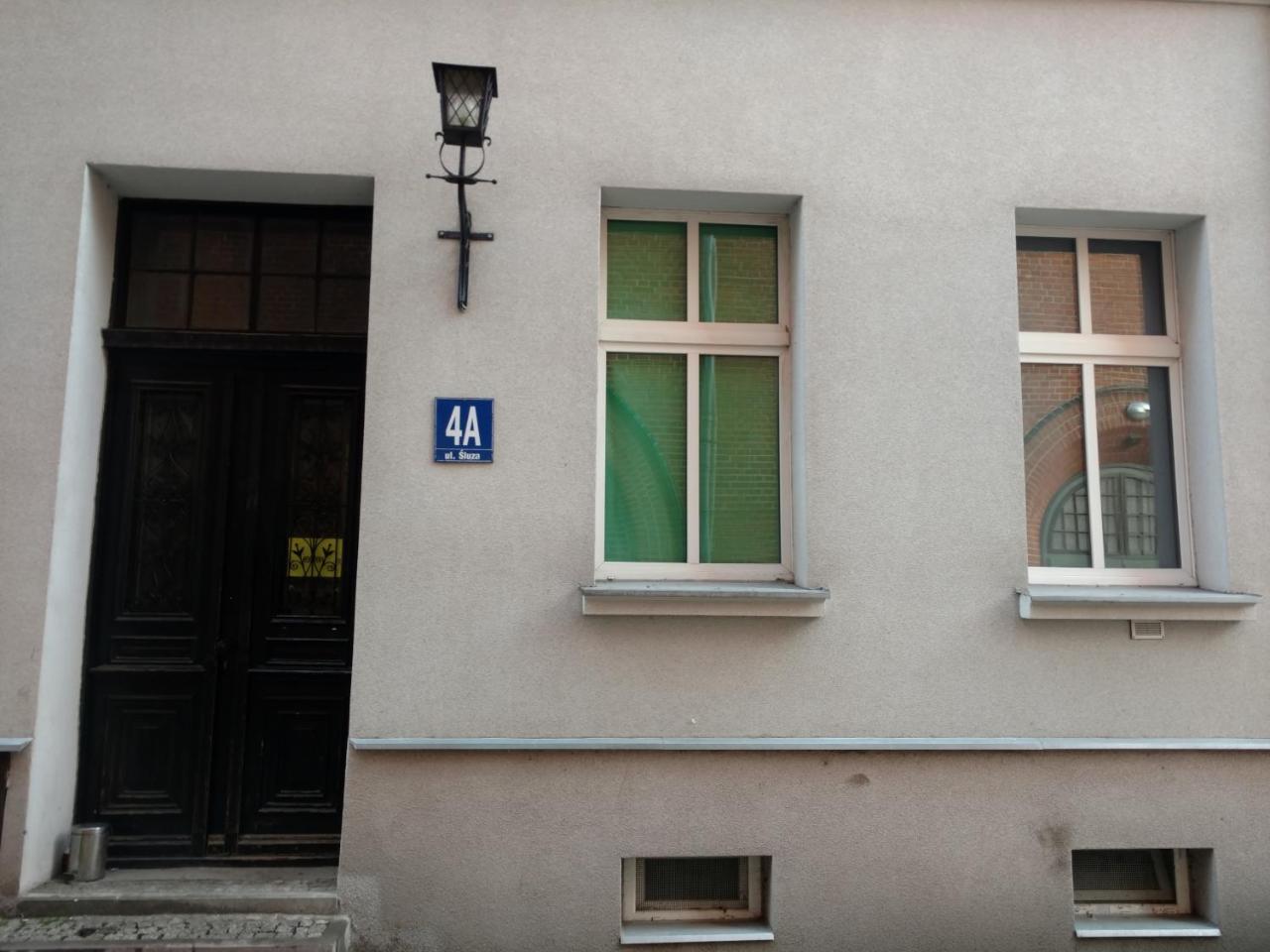 Room Near The Center Gdansk Exterior photo